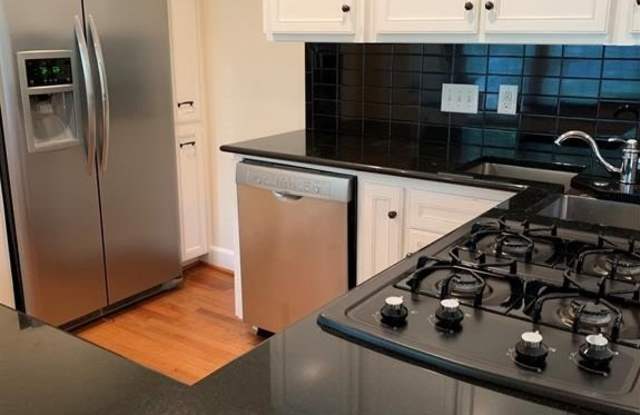 6803 San Mateo Boulevard Gallery 3
