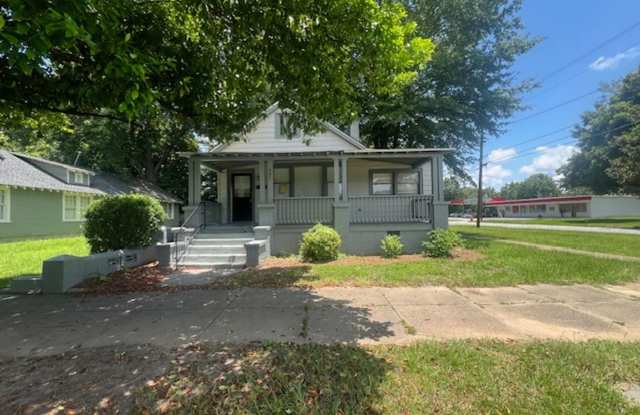 502 3rd Ave photos photos