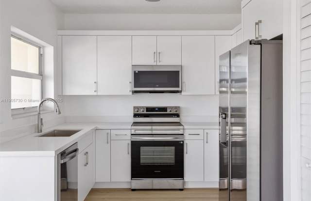 8501 NW 191st Street 8501, Hialeah, FL 33015 photos photos