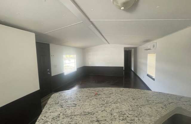 78023 Susi Ln, Unit 8 Gallery 4