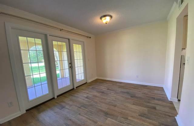 3913 Mission Dr Gallery 2