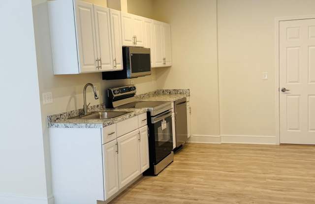 41886 NIGHT NURSE Circle photos photos