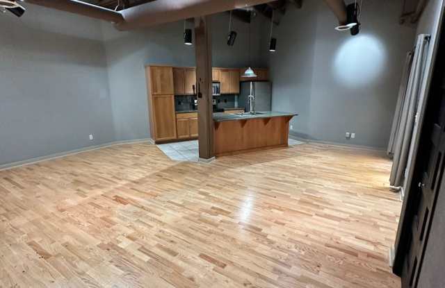Coming in August - RARE DOWNTOWN SPOKANE CONDO WITH PRIVATE PATIO Gallery 3
