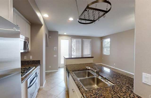 5400 W 149th Place Gallery 4