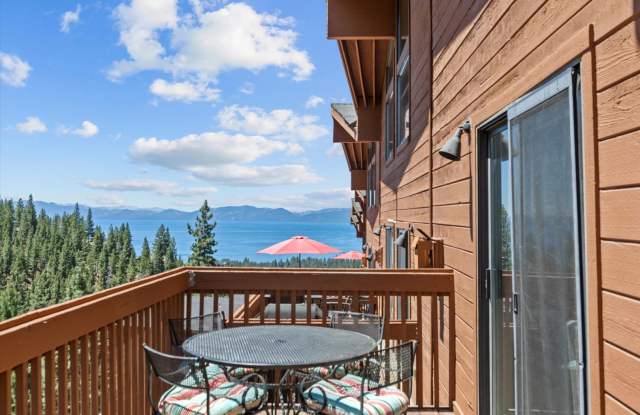 Lake Tahoe Winter Ski Lease – Panoramic Views & Prime Ski Access Gallery 1