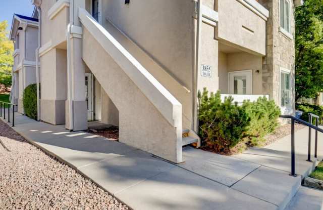 3855 Strawberry Field Grove Gallery 2
