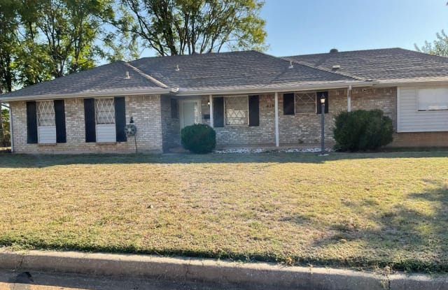 4108 Vickie Dr - 4108 Vickie Drive, Del City, OK 73115