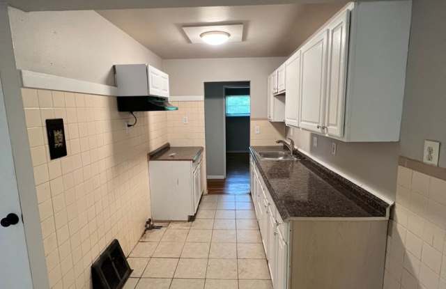 Renovated, Spacious, Affordable Home in a Nice Quiet Community Gallery 4