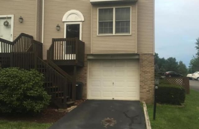 33 Briarwood Way - 33 Briarwood Way, Lackawanna County, PA 18411