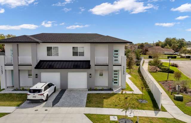 Stunning New Construction Villa for Rent Near Lake John photos photos