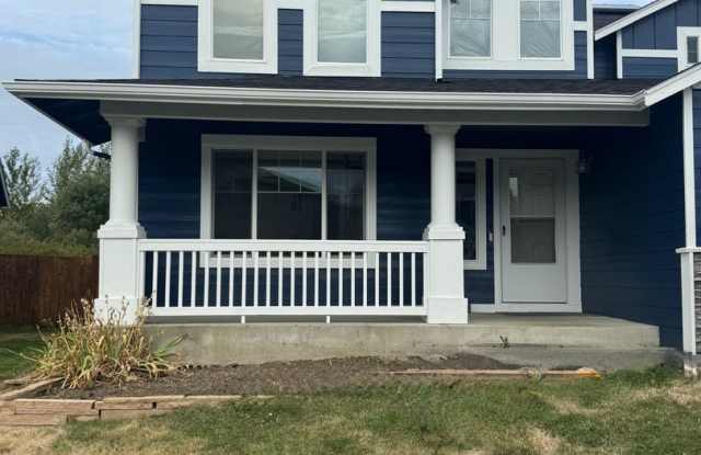 Beautiful 4Bd 2.5Ba home in Blaine! photos photos