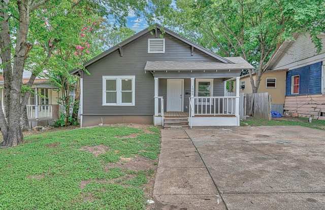 Newly Renovated 3 Bed, 2 Bath Home in Waco photos photos