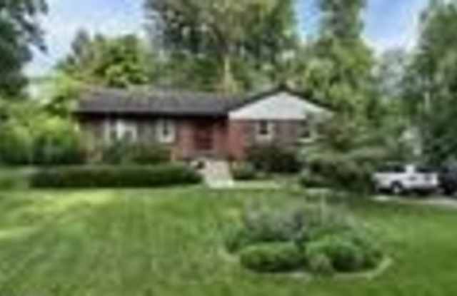 2839 CEDAREST Road Gallery 4