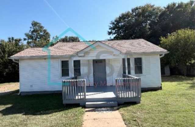 3 Bedroom 2 Bath Gallery 1