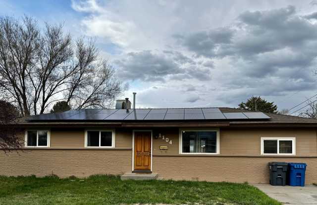 1104 Phelps Drive photos photos