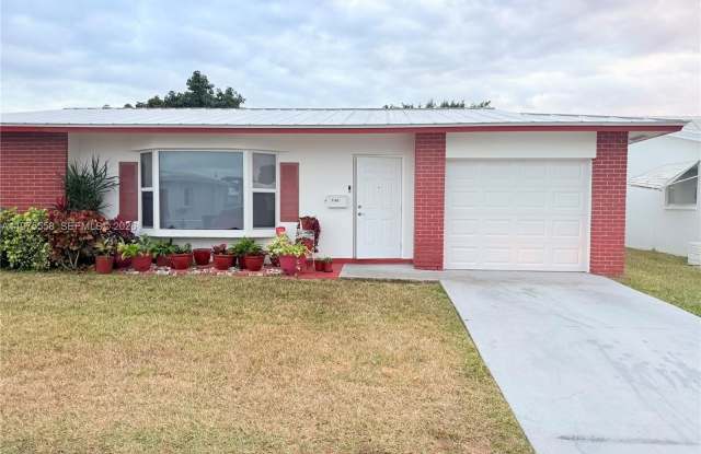 7102 NW 73rd St photos photos