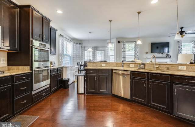 3507 EAGLE RIDGE DRIVE Gallery 3