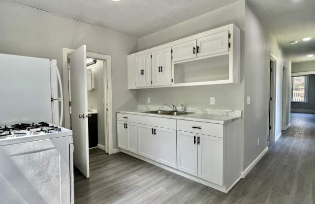 1516 East Hawthorne Street - 2 - 1516 East Hawthorne Street, Albert Lea, MN 56007
