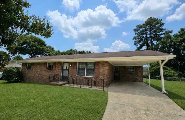 6589 Allatoona Road Gallery 2