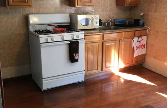 739 Parker St. photos photos