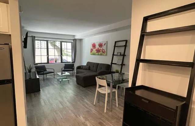 433 West 53rd Street photos photos