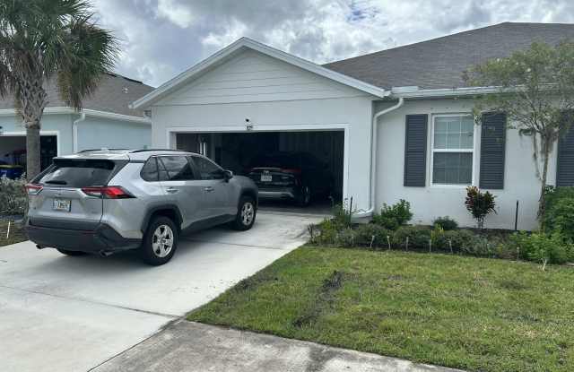 825 PERSIMMON Gallery 1
