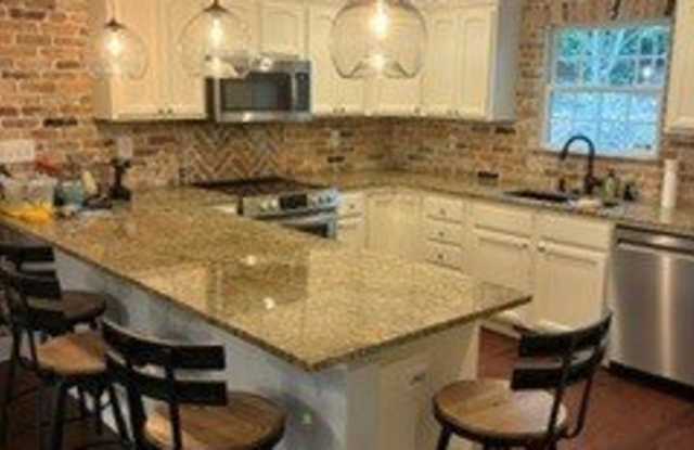 203 Indian Trail Road Gallery 3