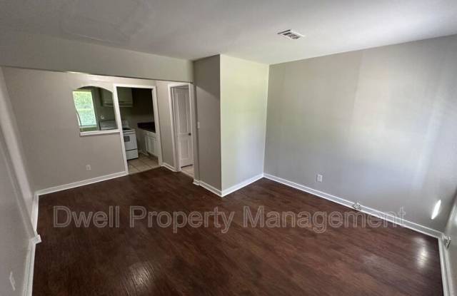 2235 Woodward Avenue photos photos