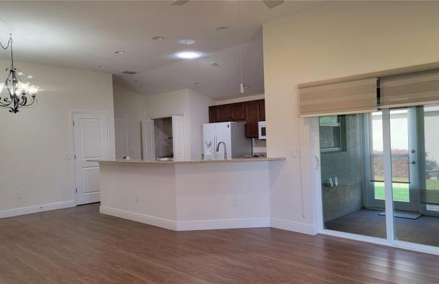 4992 SANDPIPER Drive Gallery 3