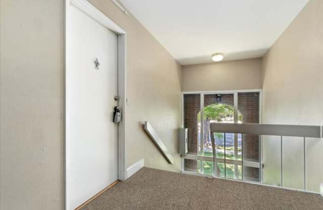1160 South Foothill Drive Gallery 3