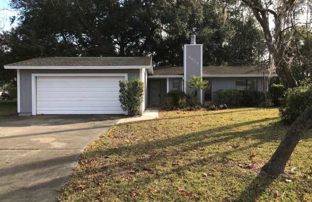 Northwood Oaks 3/2 Available Now - 6033 Northwest 33 Street, Gainesville, FL 32653