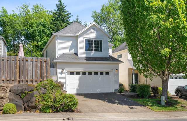 Spacious 3-bdrm/2.5-bath Bethany home w/ a cozy vibe—Private back yard, A/C, 2-car garage, fab location photos photos