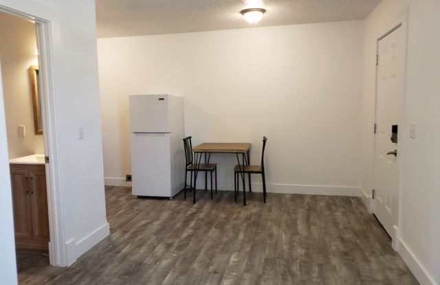 204 Ember Dr photos photos