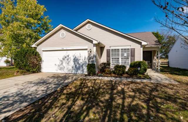 1104 Meadowbrook Lane Southwest Gallery 2