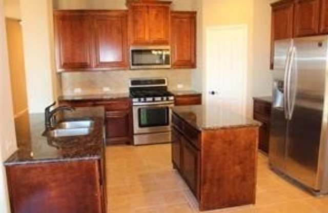 2764 Fuente Gallery 2