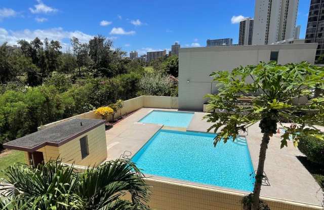 Partly Furnished 3-bedroom, 2-bath condo at Three Regents.  Small Pets Okay! Gallery 3