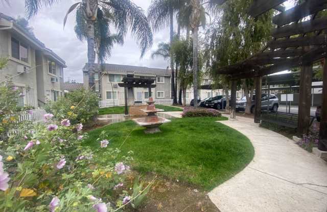 1 Bedroom 1 Bath 2nd Floor Unit - 523 Graves Avenue, El Cajon, CA 92020