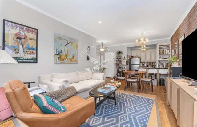 348 East 89th Street photos photos