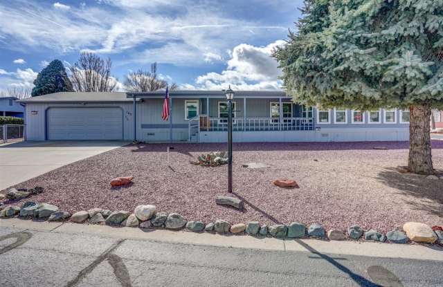 Price Reduced: 2 Bedroom, 2 Bath Home in 55+ Community of Lynx Villages! - 710 North Blue Spruce Drive, Prescott Valley, AZ 86327