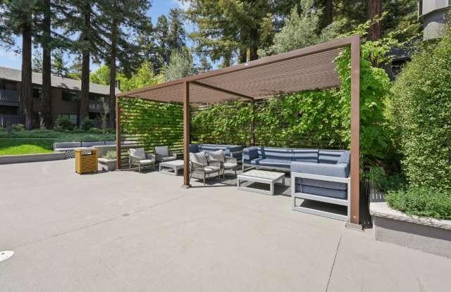 Old Orchard Apartments Gallery 2