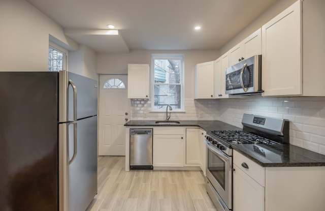 Bright and Open 2 Bedroom/1 Bath in West Philly, Pet Friendly! Gallery 4