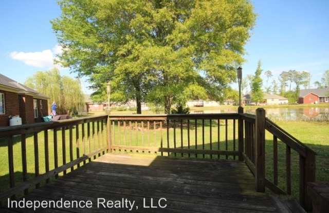 205 Chestnut Oak Circle Gallery 3