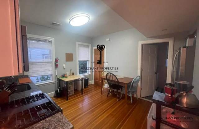 7 Denby Rd. Gallery 3