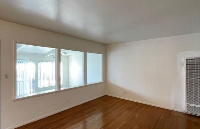 11111 PICKFORD WAY Gallery 3