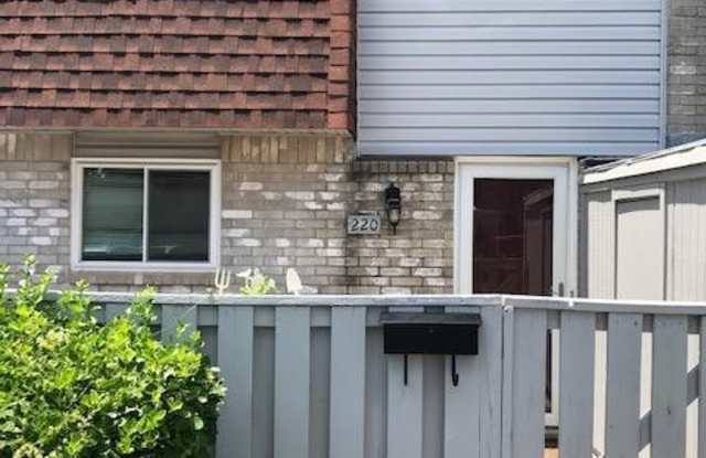2 bedroom 2bath townhome photos photos
