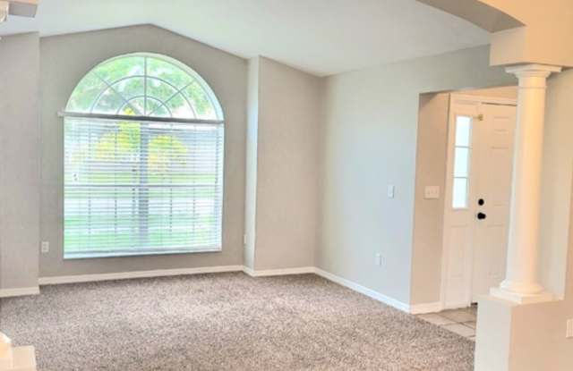 812 Barclay Wood Drive Gallery 4