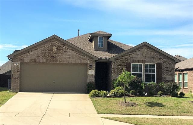 525 Hunt Farms Road - 525 Hunt Farms Road, Fate, TX 75189
