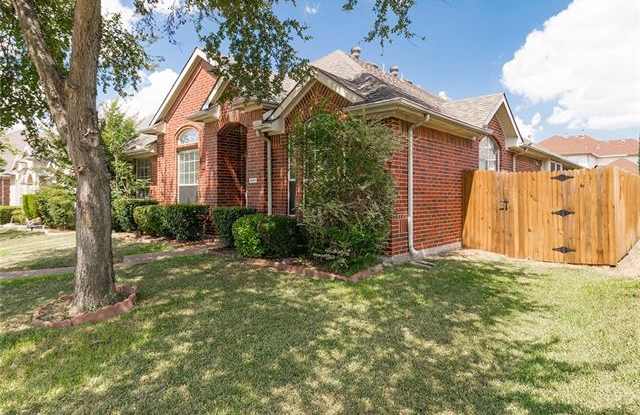 4401 Creekstone Drive Gallery 2