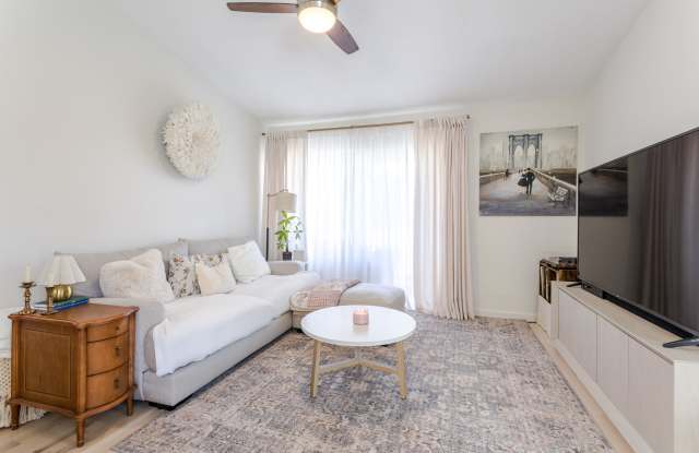 9944 East Carolina Circle Gallery 1