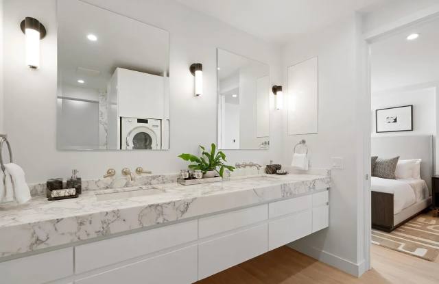 1070 Green St Apt 801 photos photos